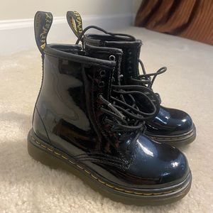 Kids Sz. 9 Dr. Martens Doc martens